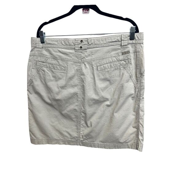 💎 Columbia Mini Skirt Beige - Picture 2 of 10